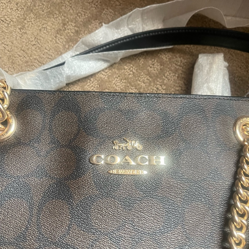 Brand New Coach Purse - Picture 4 of 4